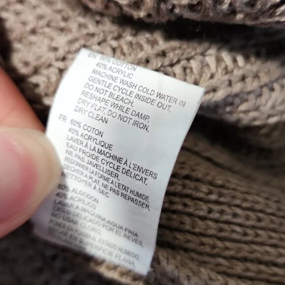 🌷 RD Style v-neck Sweater 🌷 - Picture 4 of 5